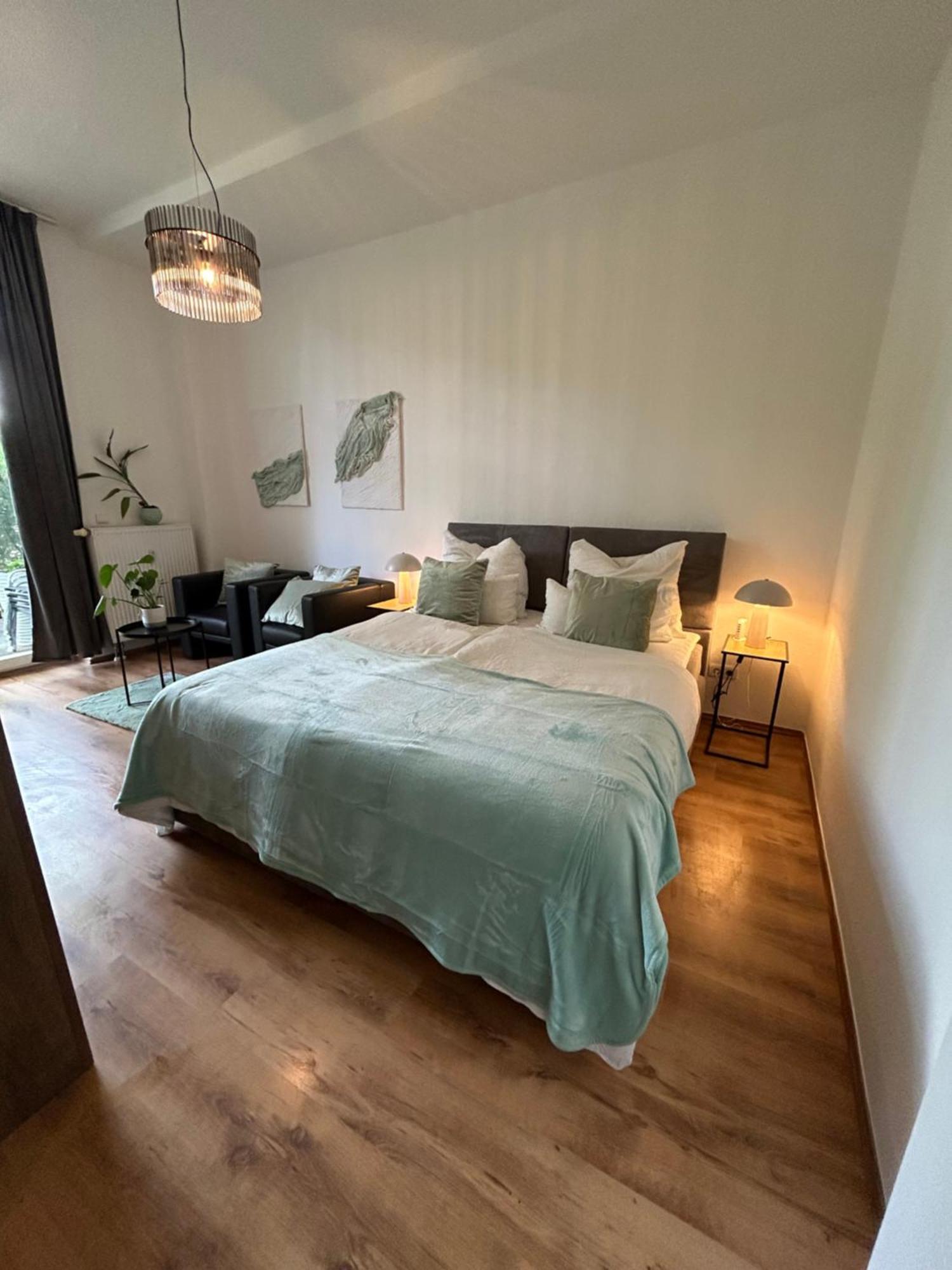 Mintara Komfort Apartment Mit Grill -Terrasse, Sky Und Parkplatz มัคเดอบวร์ก ภายนอก รูปภาพ