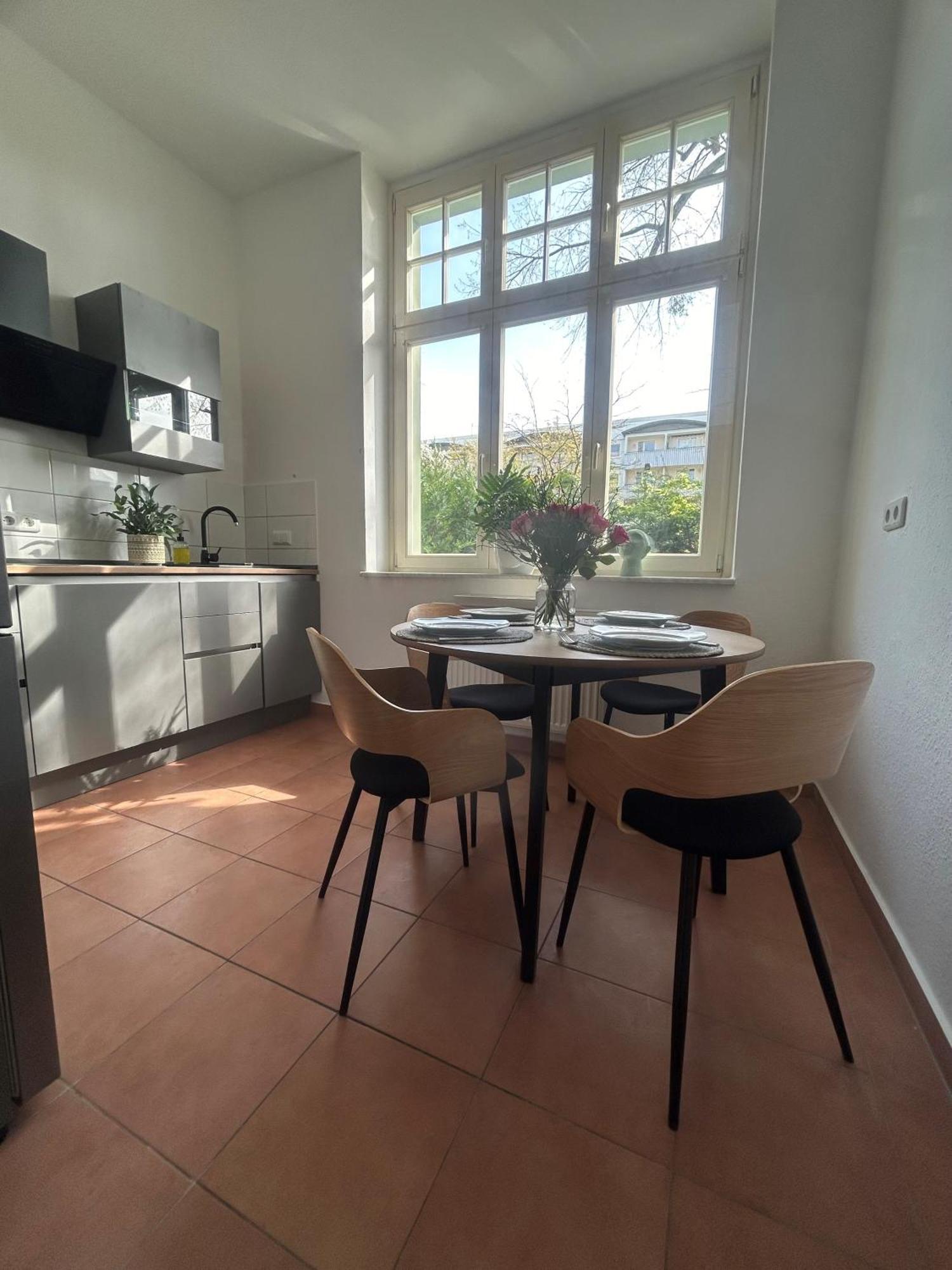 Mintara Komfort Apartment Mit Grill -Terrasse, Sky Und Parkplatz มัคเดอบวร์ก ภายนอก รูปภาพ